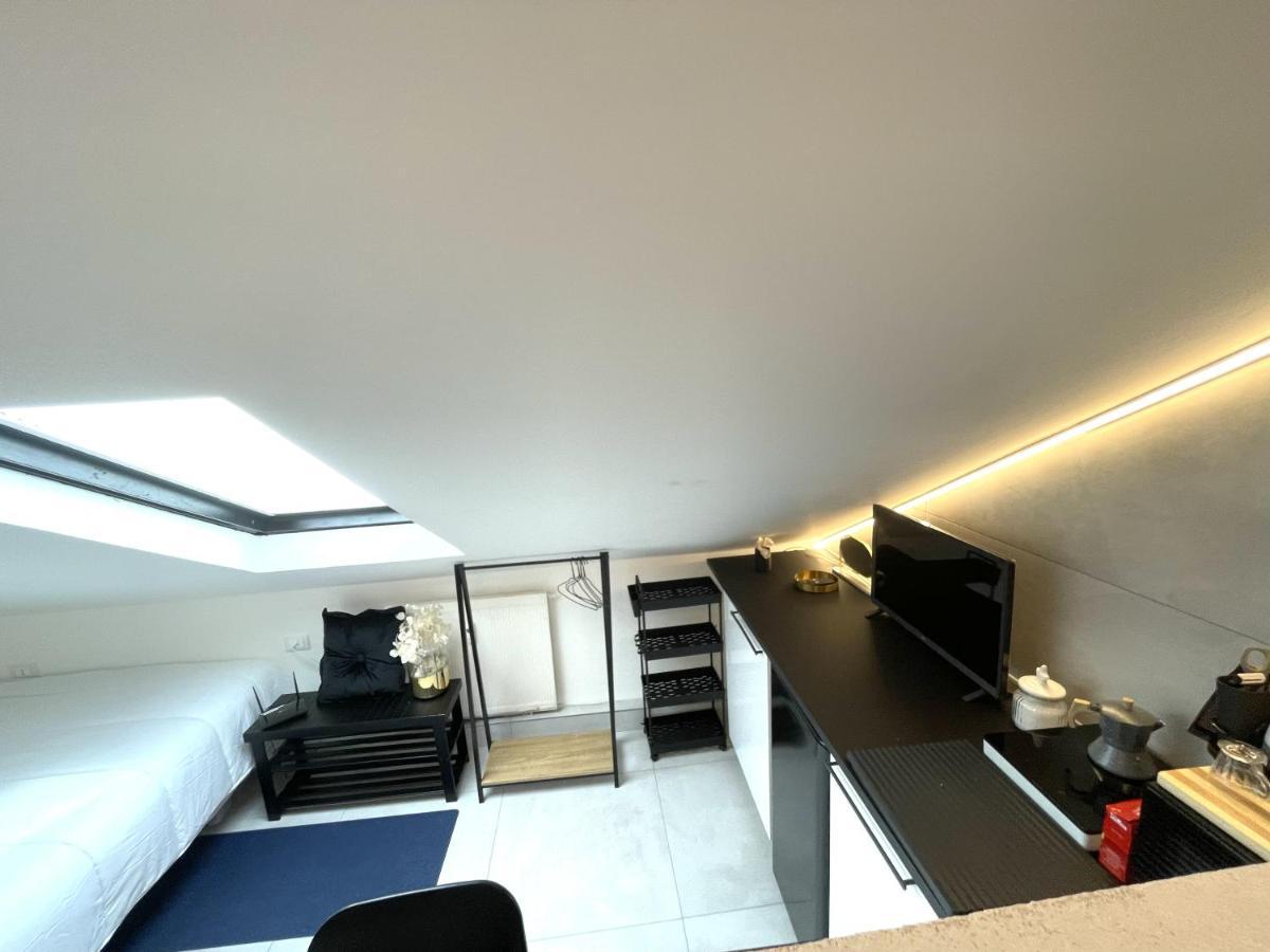 Апартаменты Lovely Mini Attic Рапалло Экстерьер фото