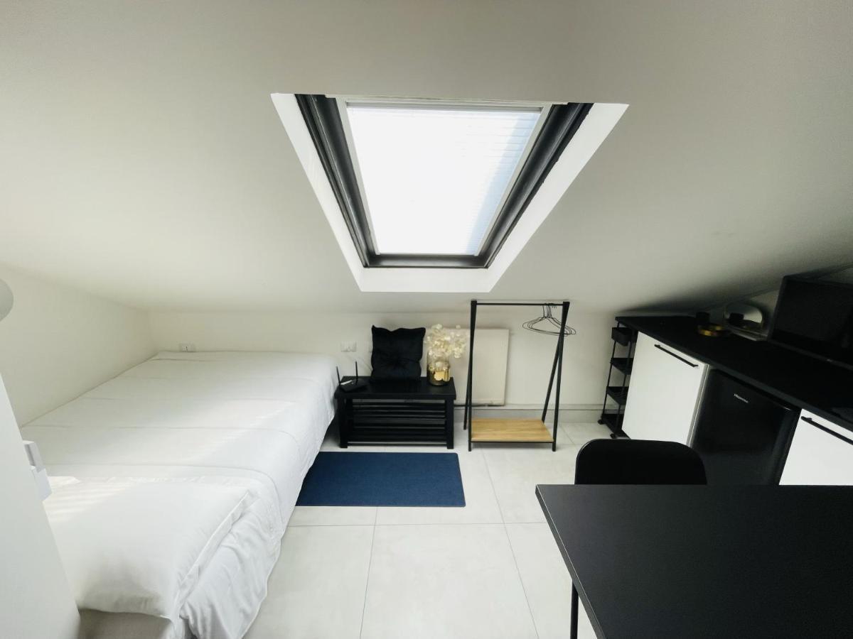 Апартаменты Lovely Mini Attic Рапалло Экстерьер фото